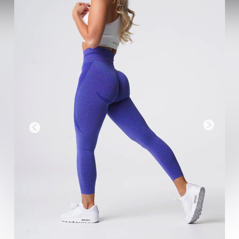 NVGTN Blue Contour Leggings Size Medium